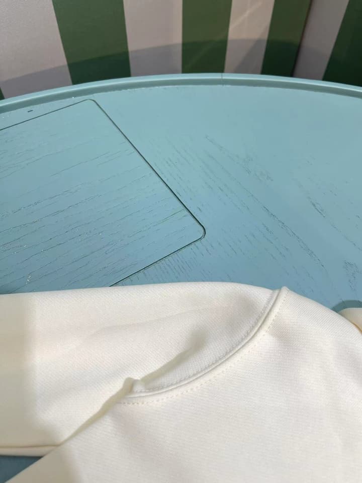 Gucci Kids Hooded Sweatshirt – Kids Collection – 2025AW in Cream With Green/gold Logo