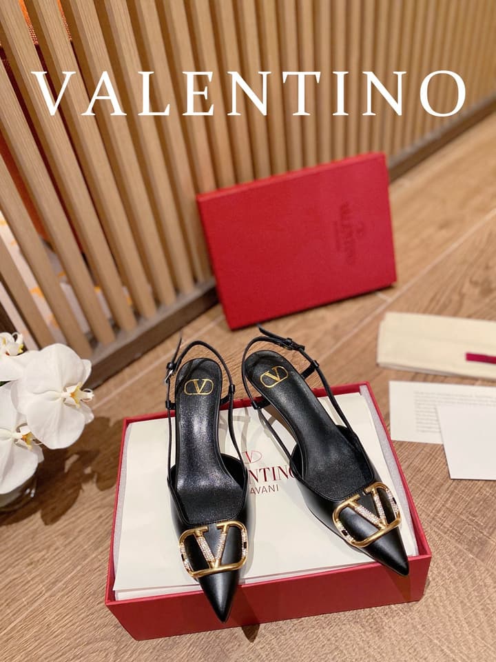 Valentino VLogo Signature Rhinestone Low-Heel Pumps – 2022 Collection in Nude Beige