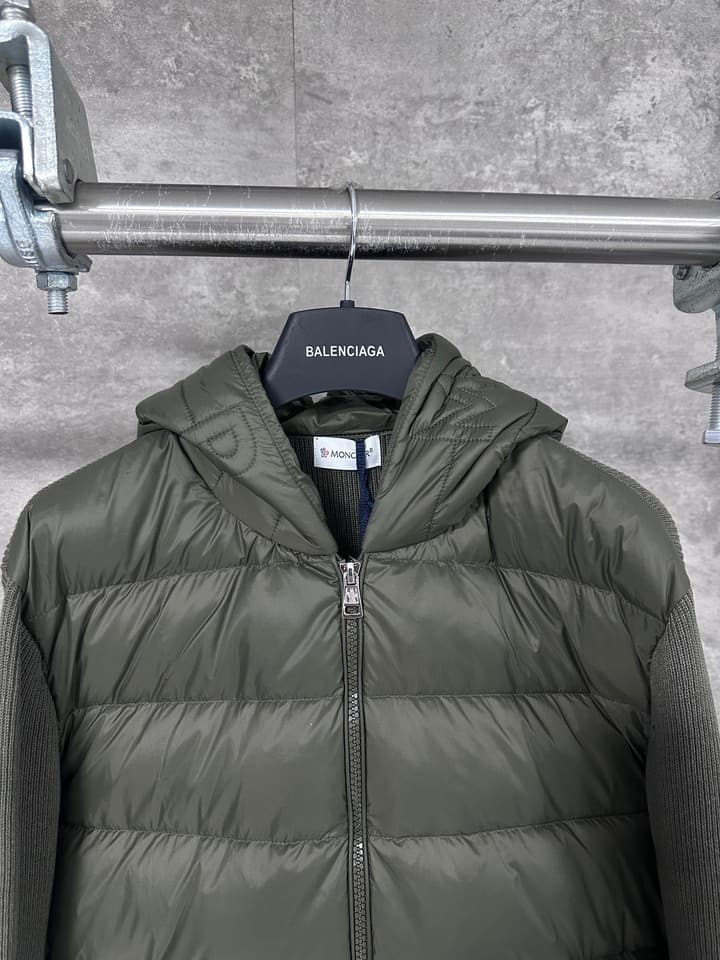 Moncler Hooded Wool Knit Spliced Down Jacket – Early Autumn Collection in Black