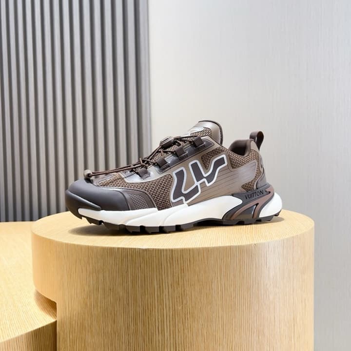 Louis Vuitton Runner Tatic Sneakers in Charcoal Monogram