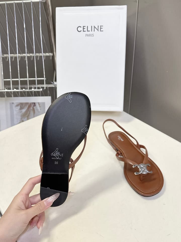 Celine Triomphe Metal Buckle Thong Sandals – Spring/Summer Collection – 2026SS in Black