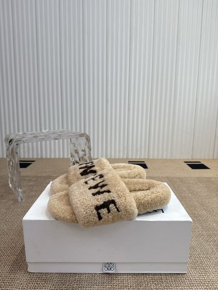 Loewe Classic Autumn/Winter Wool Slippers in Black With White Text