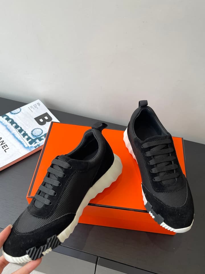 Hermès Classic Couple's Casual Sneakers in Black