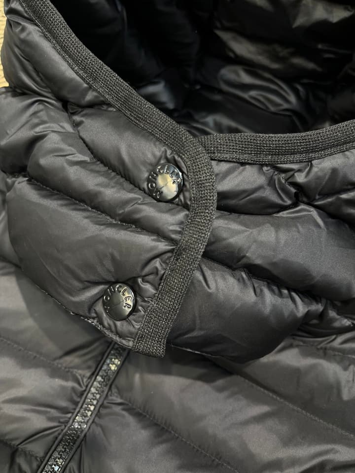 Moncler Waist-Cinching Hooded Down Jacket – Autumn/Winter Collection in Gold