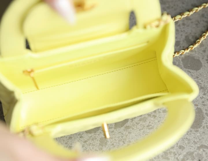 Chanel Classic Kelly Chain Handbag