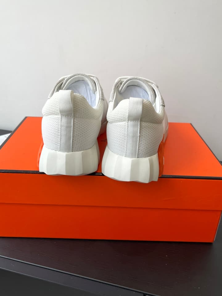 Hermès Classic Couple's Casual Sneakers in Black