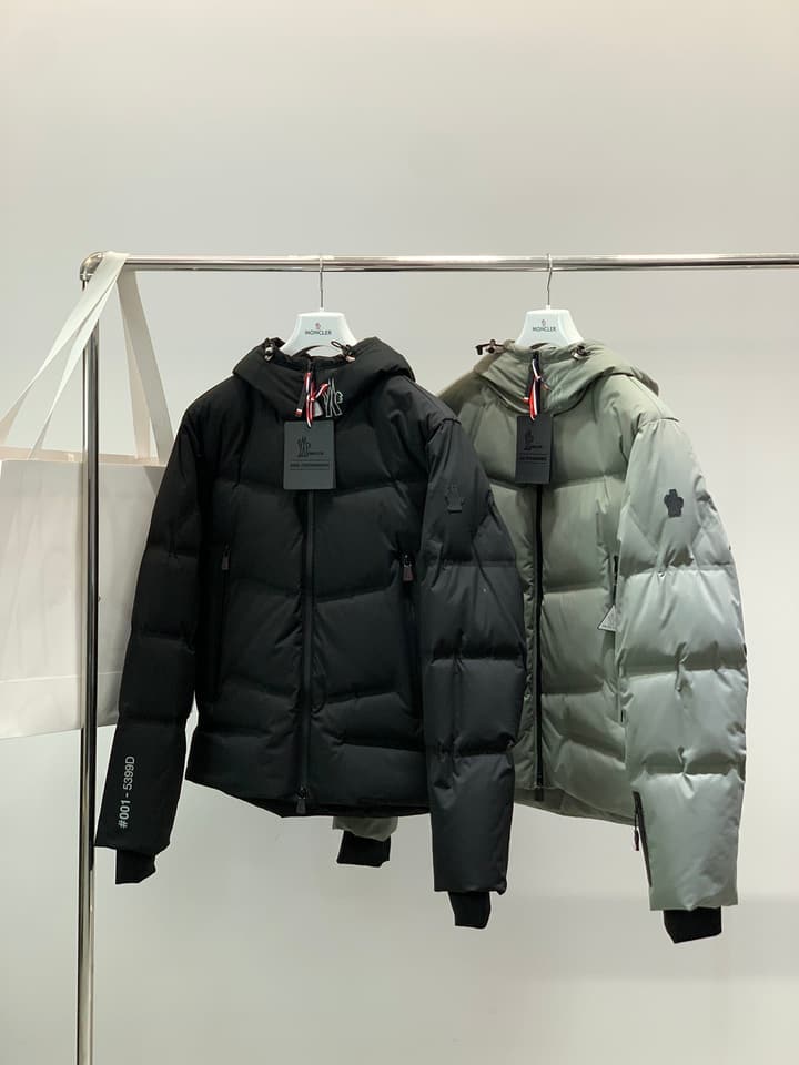Moncler Casual Hooded Down Jacket – 2025FW in Sage Green