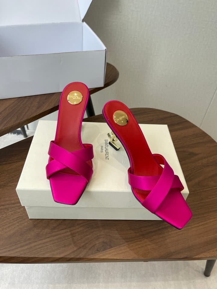 Saint Laurent Opyum Satin Heeled Mules – Early Spring Collection – 26S in Champagne Gold