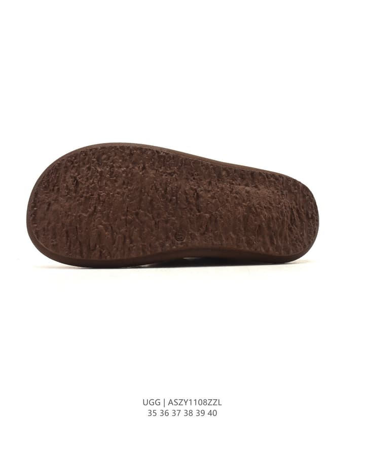 UGG Mid-Height Sheepskin Snow Boots in Light Taupe