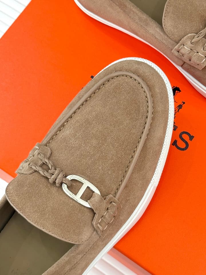 Hermès Retro Couple's Loafers – 25FW in Dark Brown