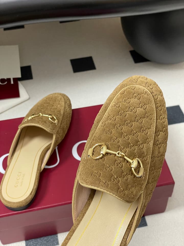 Gucci Princetown Double G Suede Mules – 2025 Fall Collection in Black Suede With Silver Hardware