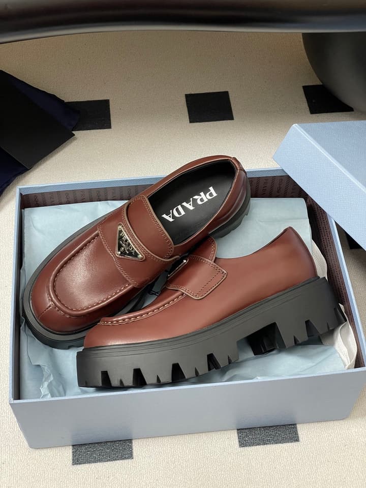 Prada Thick-Soled Platform Loafers – 25FW in Deep Gloss Black