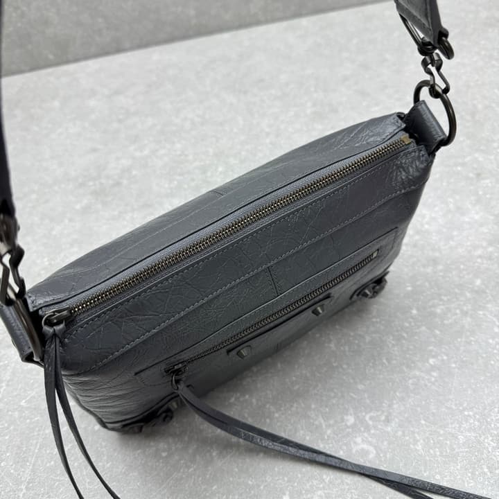 Balenciaga Le City Moto Hobo Bag – 25FW in Oil Wax Black