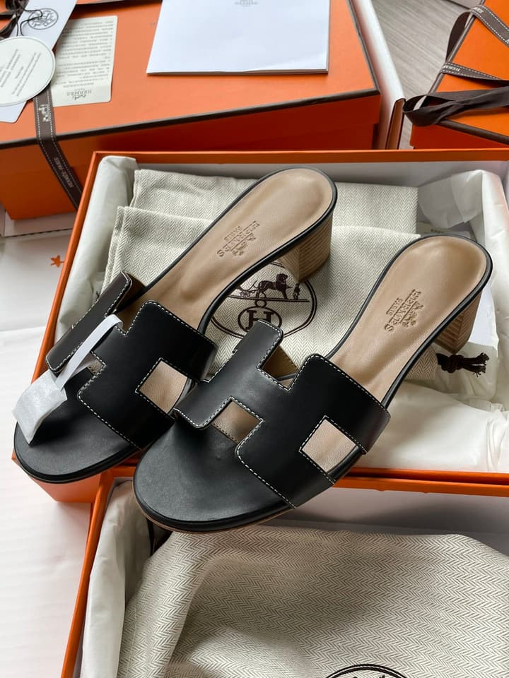 Hermès Classic H Heeled Sandals