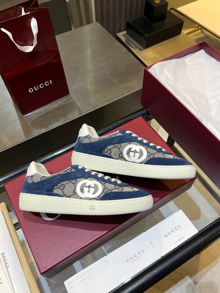 Gucci Retro German Training Sneakers in Black Monochromatic