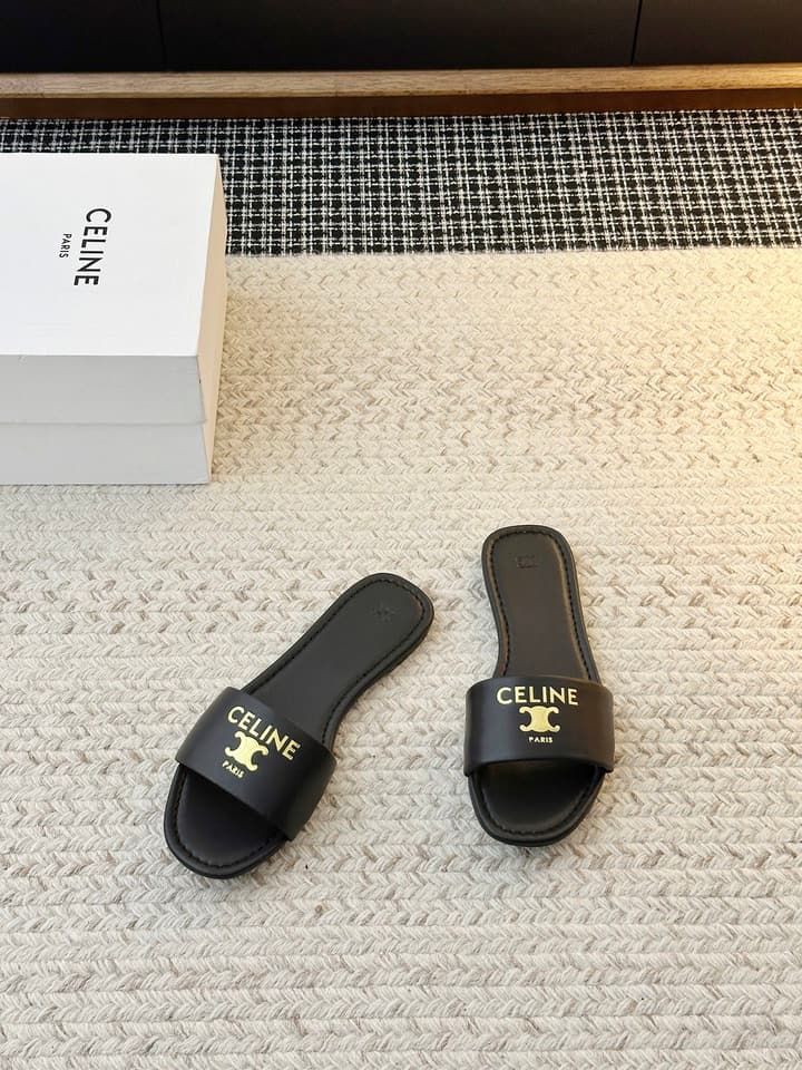 Celine Minimalist Triomphe Flat Sandals – Summer Collection in White