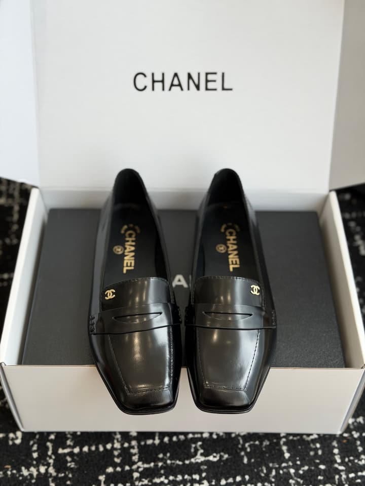 Chanel Square Toe Flats – Early Spring Collection – 26SS