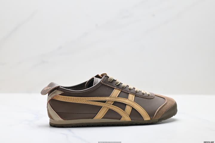 Onitsuka Tiger Mexico 66 NIPPON MADE Sneakers in Black With Pink Stripes