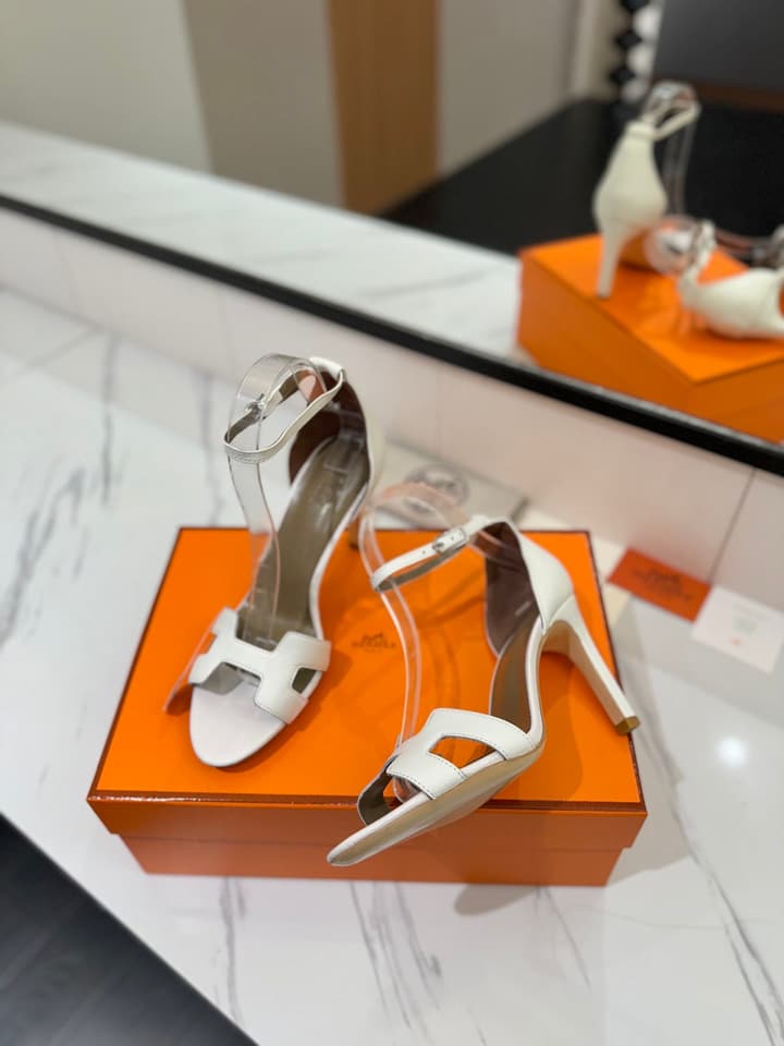Hermès Classic H Palm Grain Heeled Sandals – 9cm in Black