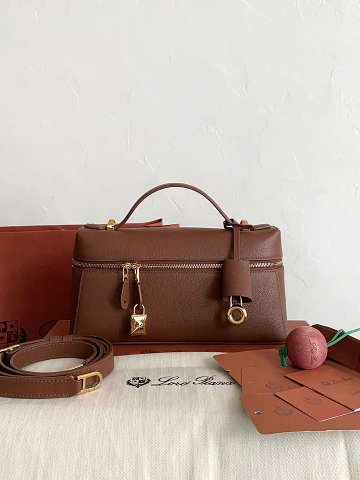Loro Piana L23 Textured Shoulder Bag in Brown/Red