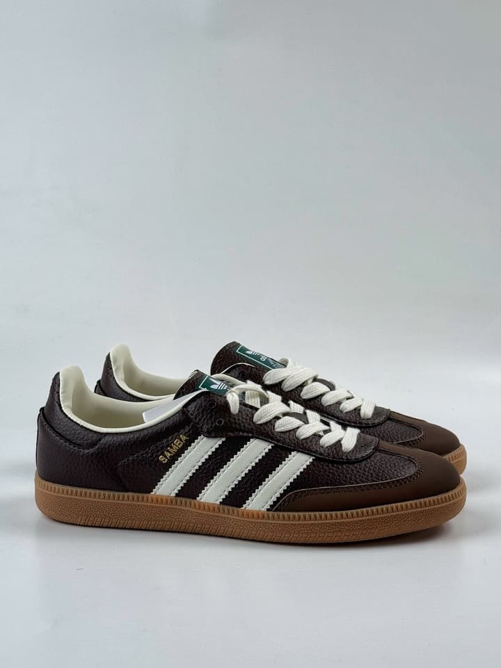 Adidas Samba Handball Spezial OG Sneakers in Burgundy