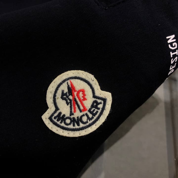 Moncler Spliced Logo Casual Shorts – 2026SS in Classic Black
