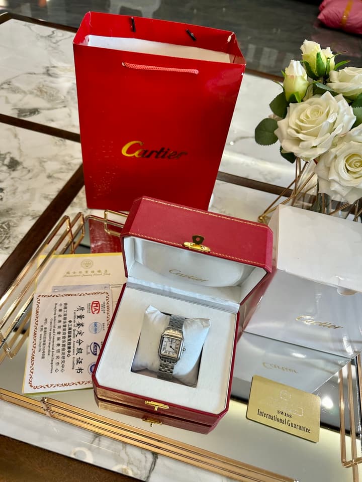 Cartier Panthère Ultra-Thin Steel Watch – 24x24mm