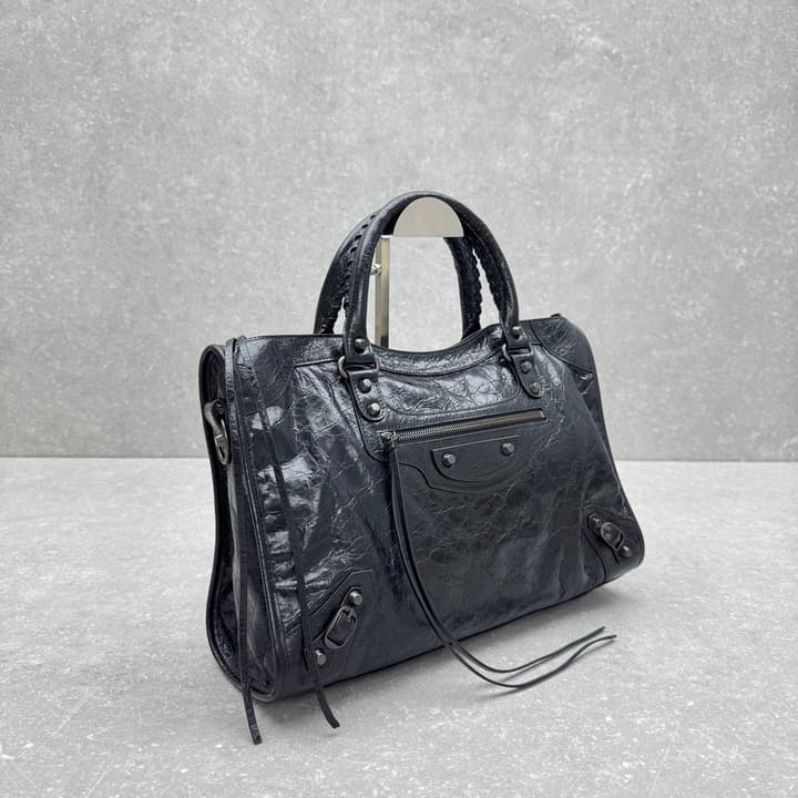 Balenciaga Le City Medium Shoulder Bag – Autumn/Winter Collection in Burgundy