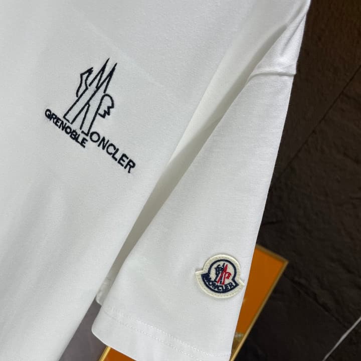 Moncler Cotton Embroidered T-Shirt – 2025 Spring/Summer Collection in Dark Navy Crew Neck With Tonal Logo