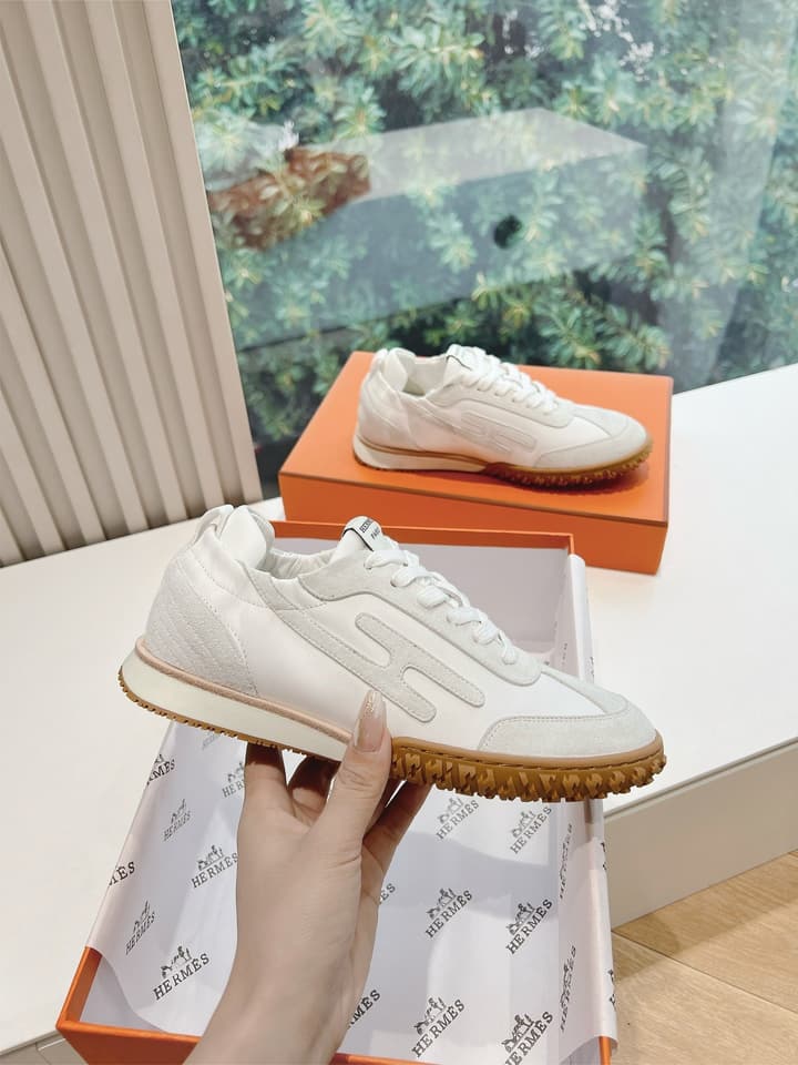 Hermès Bouncing Calfskin Sneakers in Tan Suede