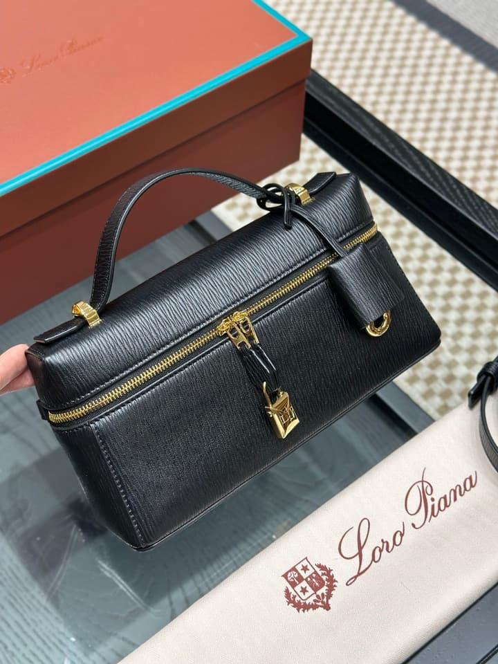 Loro Piana Extra Bag L23 Handbag
