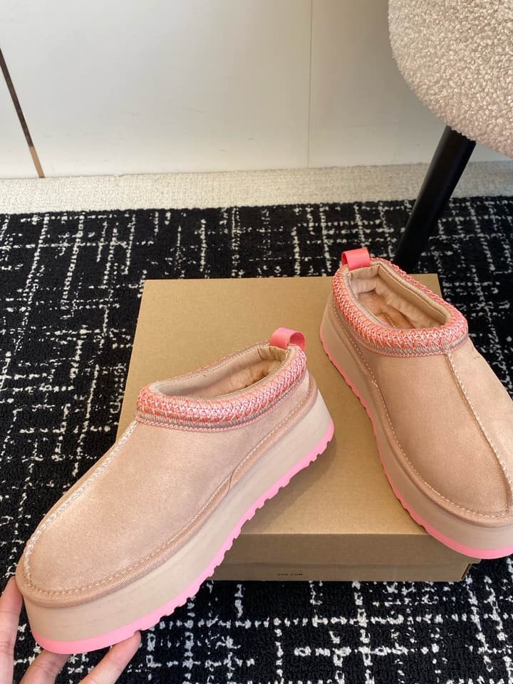 UGG Tazz Feng Chen Wang x TELFAR Valentine's Day Limited Edition Slippers