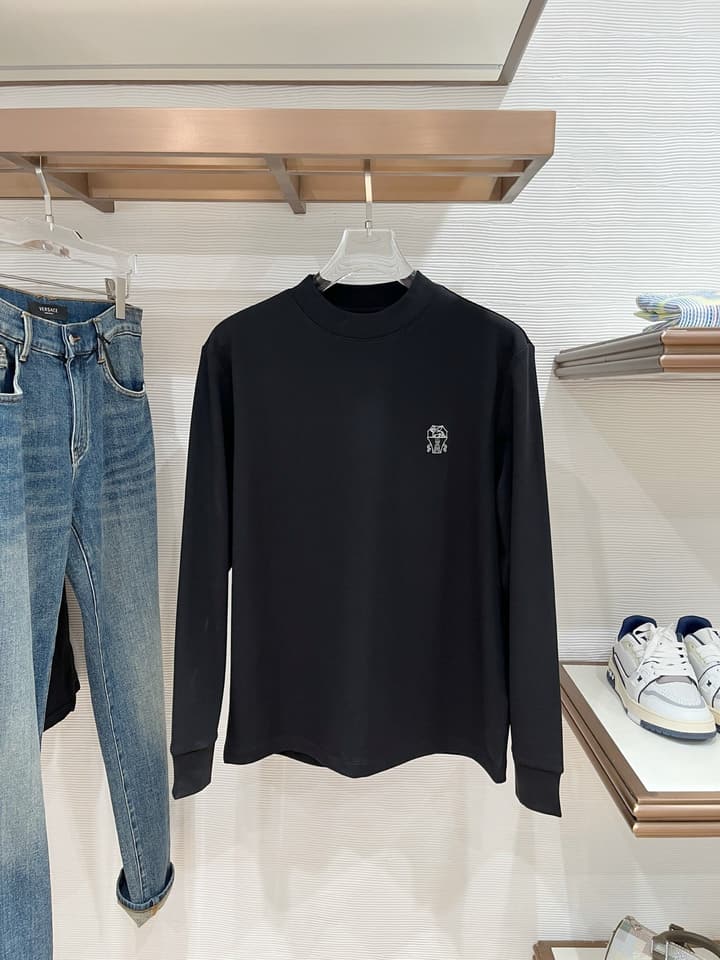 Brunello Cucinelli Men's Embroidered Logo Base Layer Top – 2025FW in Classic Black