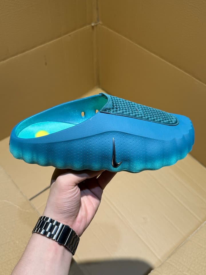 Nike Mind 001 Massage Slides