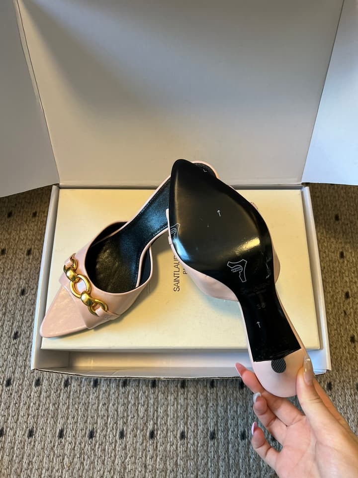Saint Laurent Chain Pointed-Toe Heeled Mules – 26SS in Beige