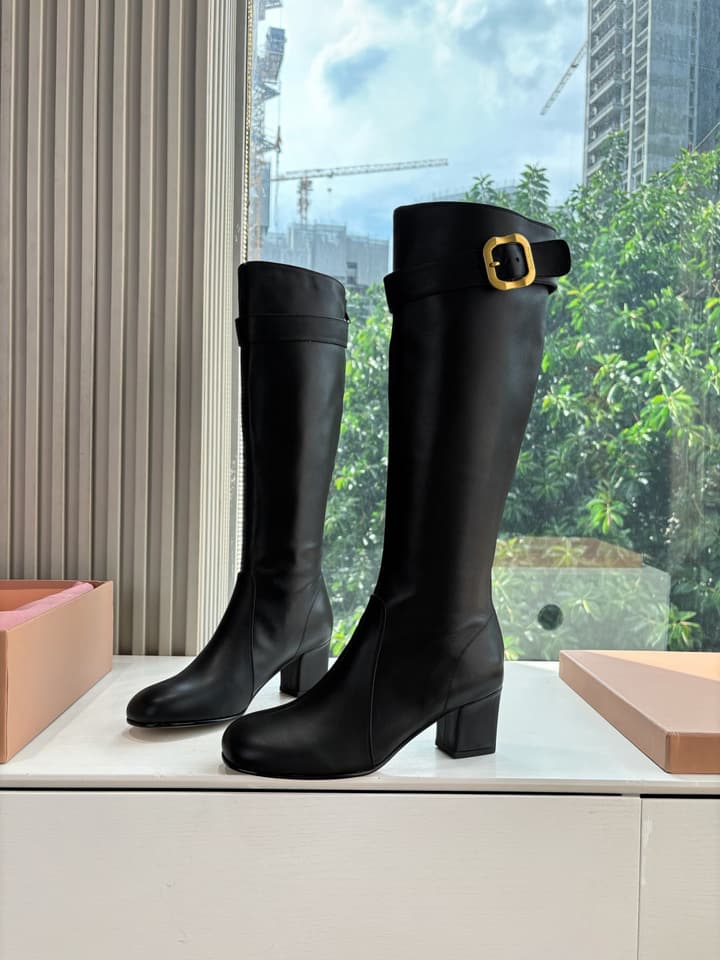 Miu Miu Chelsea Knee-High Boots – 25FW in Black