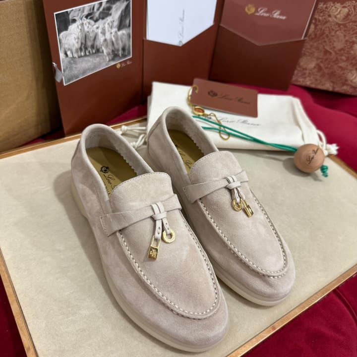 Loro Piana Summer Charms Walk Kids Moccasin Loafers – Kids Collection in Cream