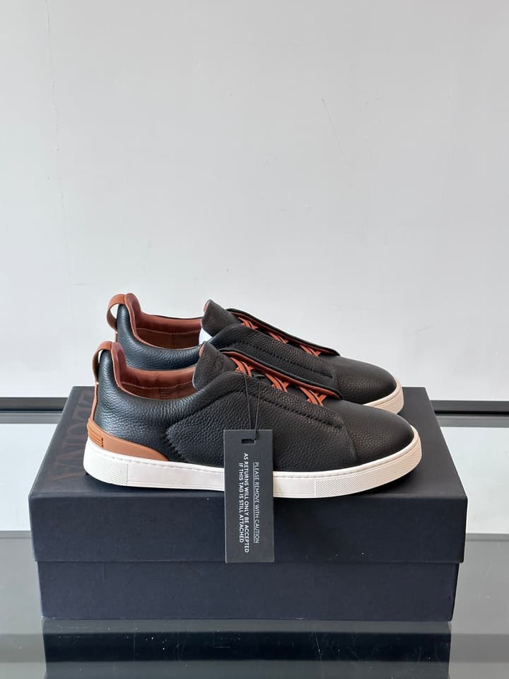 Zegna Men's Low-Top Leather Sneakers in Black & White