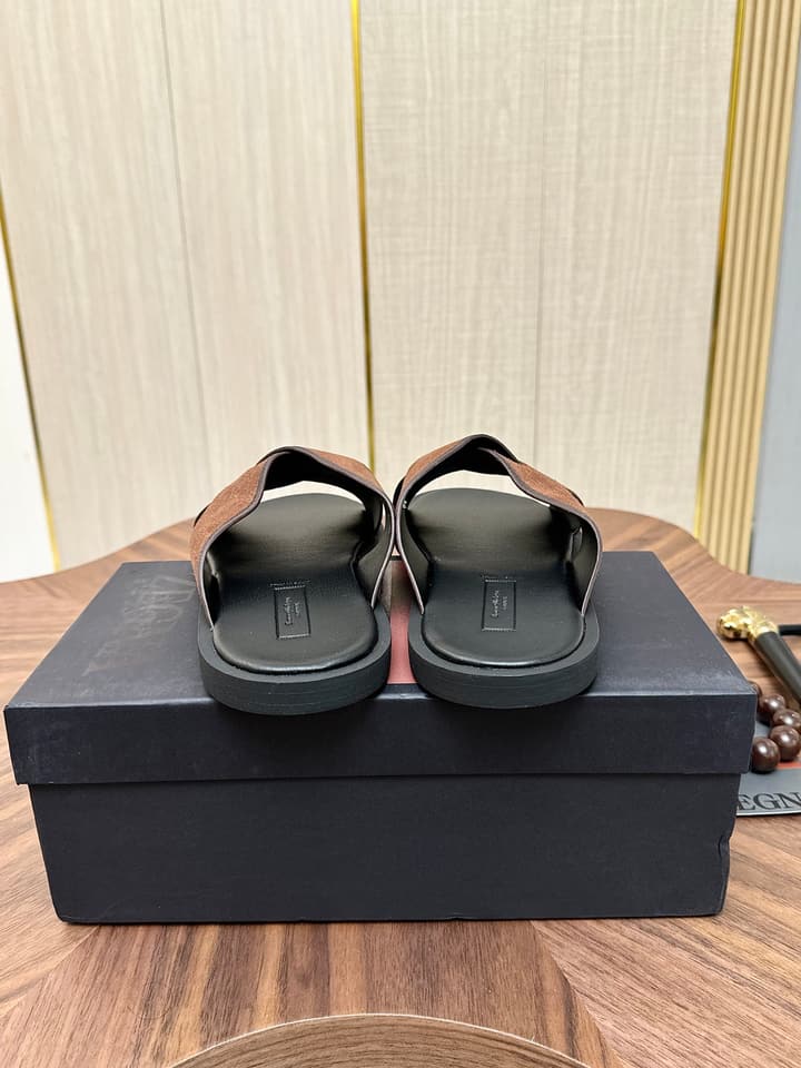 Zegna Men's Cross Strap Leather Slippers