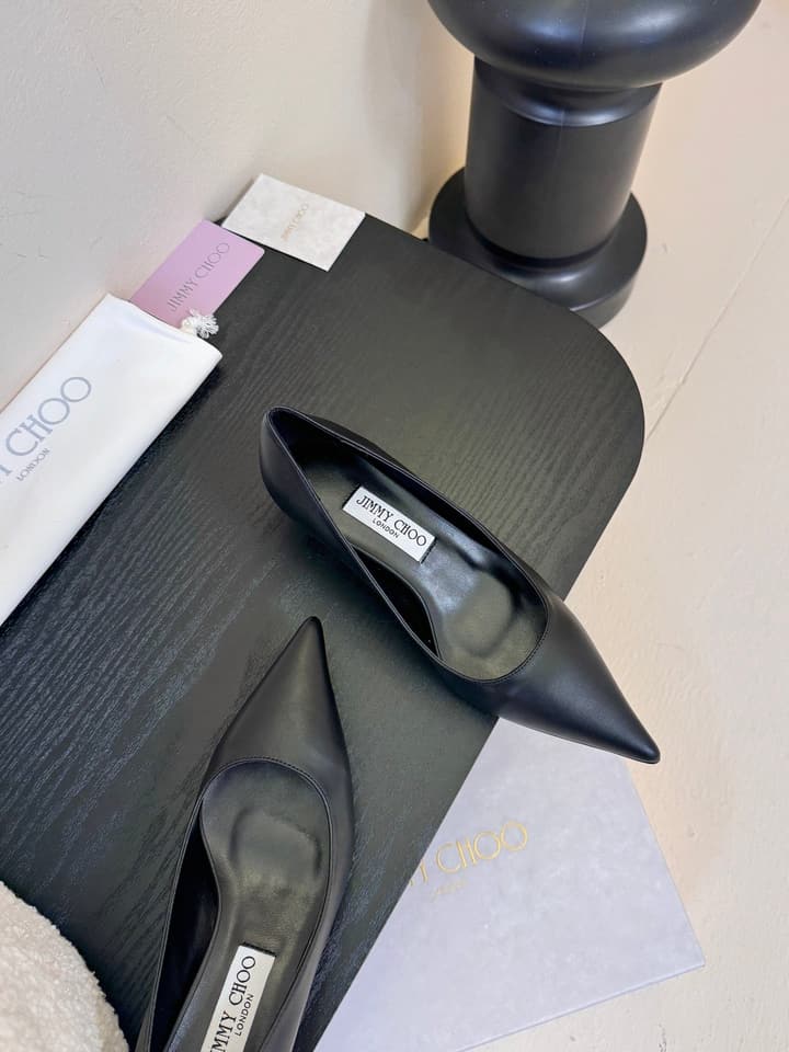 Jimmy Choo Pumps – 2025FW Collection in Black