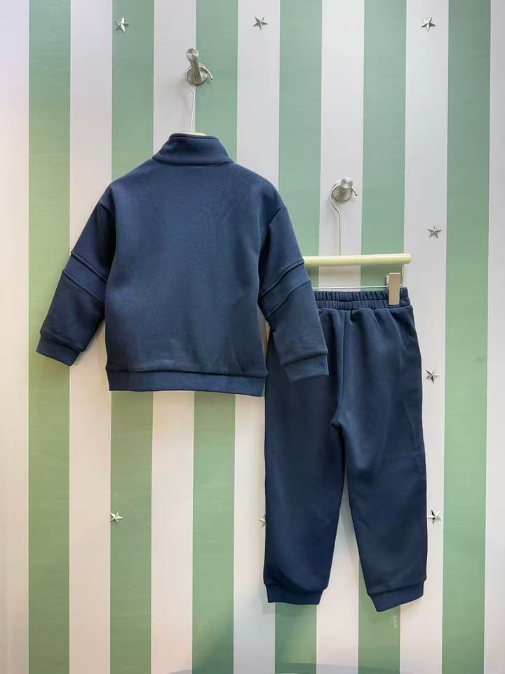 Dior Kids Stand-Collar Sweatshirt and Pants Set – Kids Collection – 25FW in Deep Navy Set
