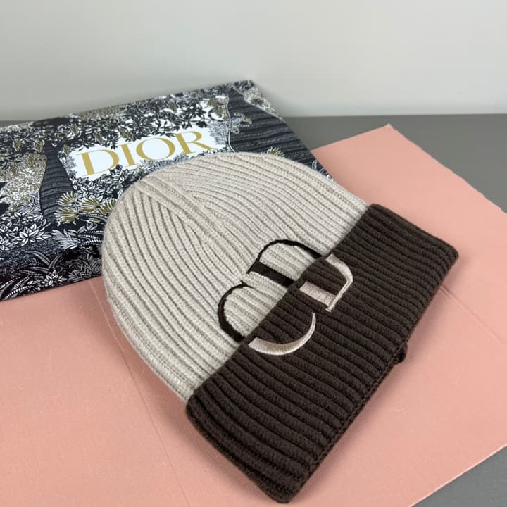 Dior Wool Cashmere Double Layer Beanie in Cream And Dark Brown