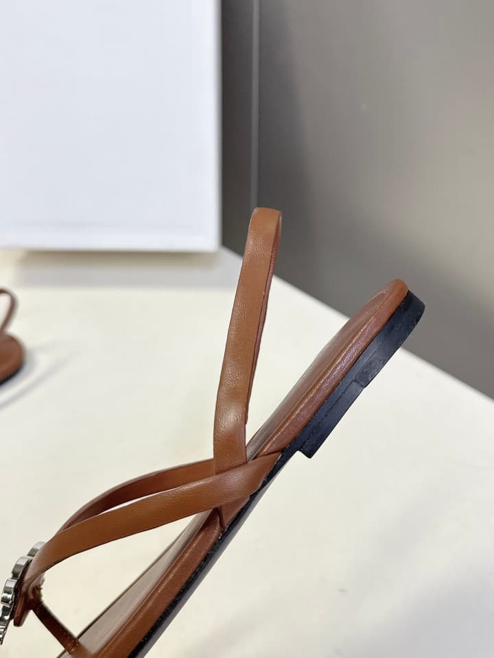 Celine Triomphe Metal Buckle Thong Sandals – Spring/Summer Collection – 2026SS in Black