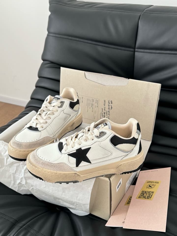 Golden Goose Graffiti Sneakers – 2024 Collection in Cream With Black Star