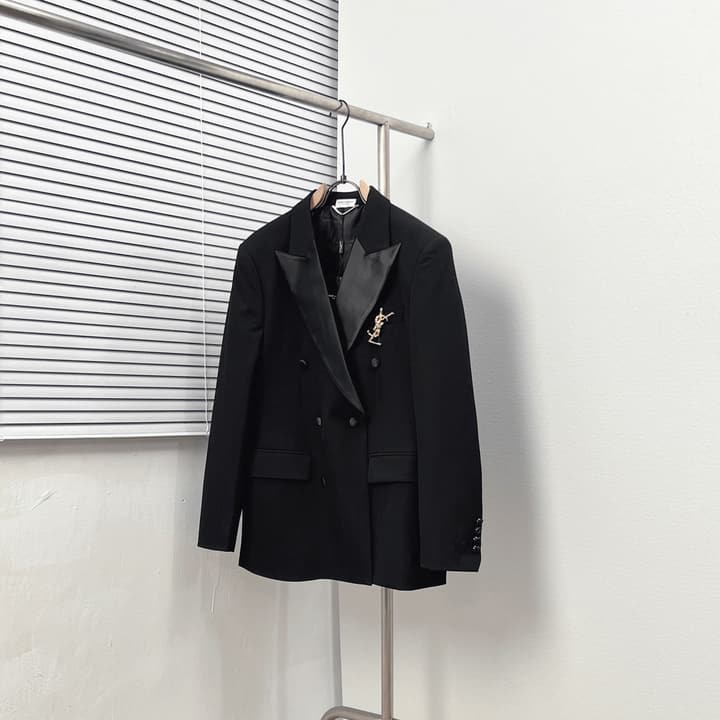 Saint Laurent Iconic Double-breasted Blazer in Classic Black