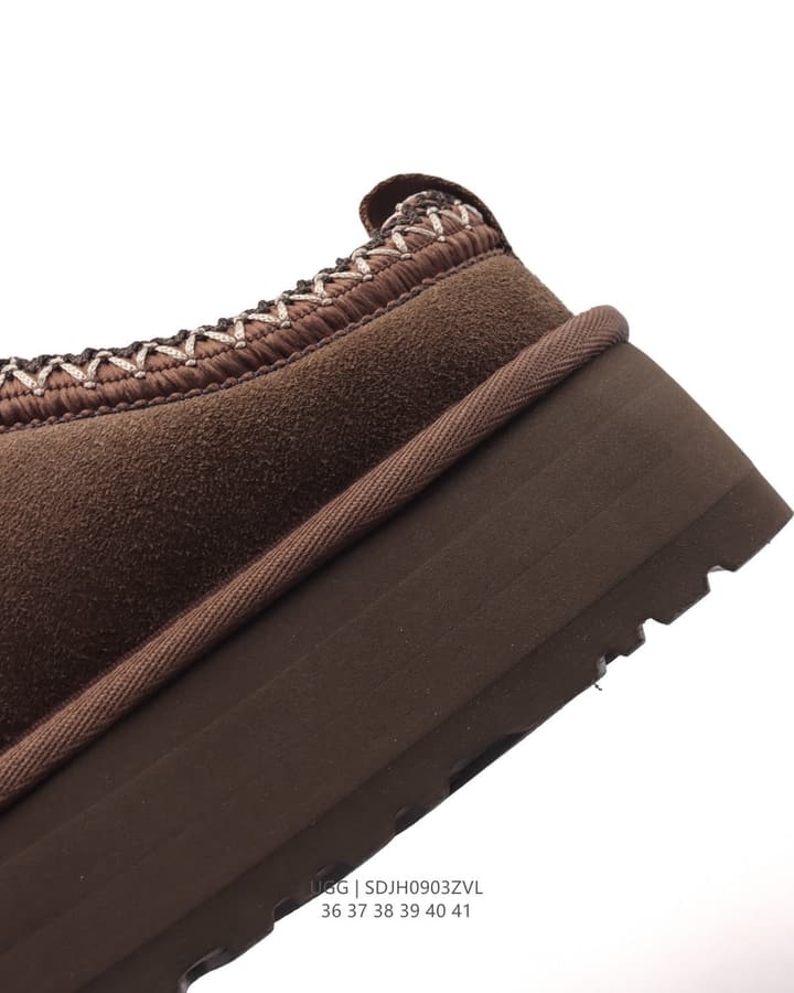 UGG Tire-Sole Snow Slippers in Black