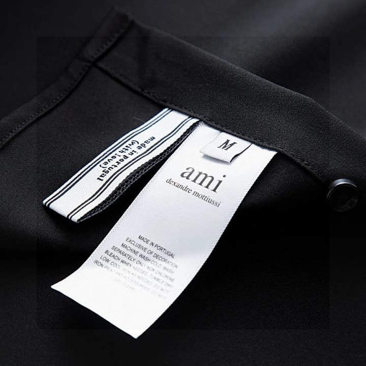 AMI Paris Ami de Coeur Long Sleeve Shirt – Autumn Collection in White Shirt / Black Heart