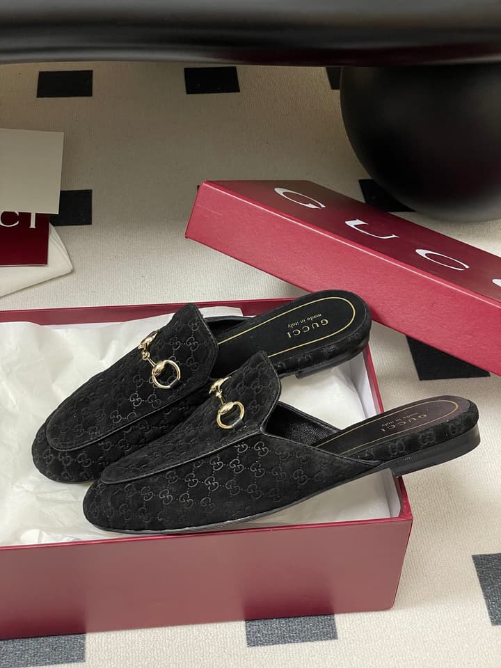 Gucci Princetown Double G Suede Mules – 2025 Fall Collection in Black Suede With Silver Hardware