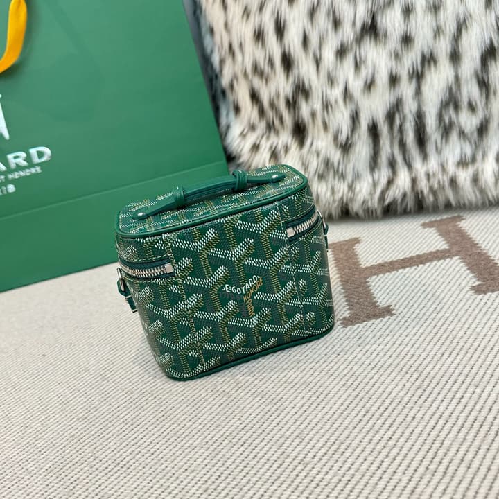 Goyard Muse Vanity Ultra Mini Cosmetic Bag in Blue