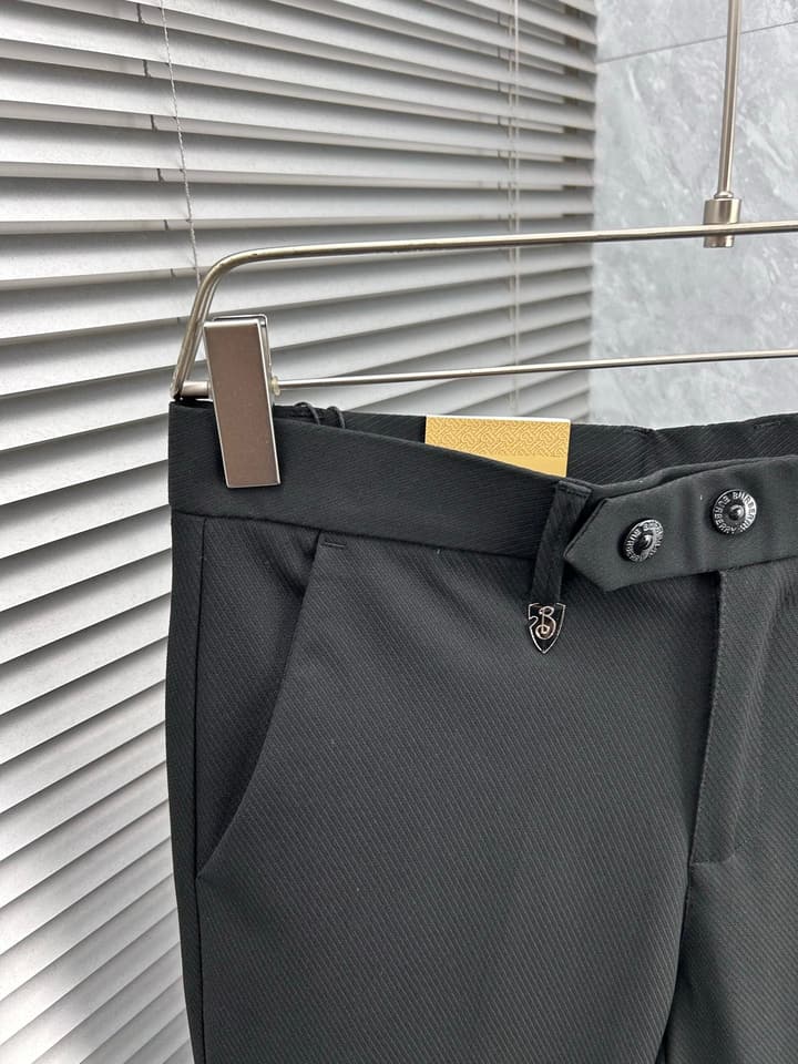 Burberry Tailored Casual Trousers – 2025SS in Camel Brown